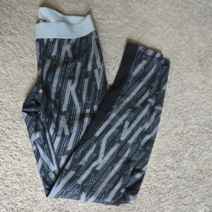 Nike Pro Hypercool Gray Leggings